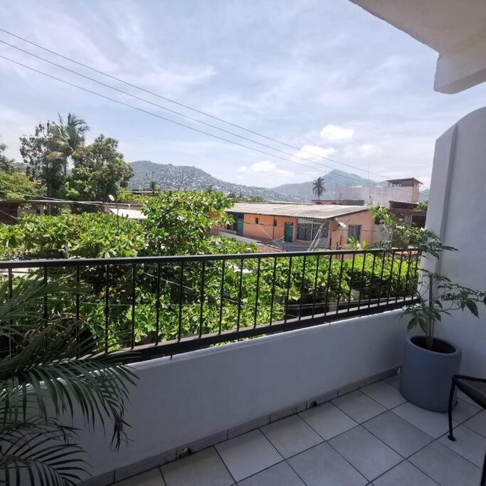1 Bedroom Apt With Ac , Tv , Wi-Fi Near Dt And Beach Zihuatanejo Eksteriør billede